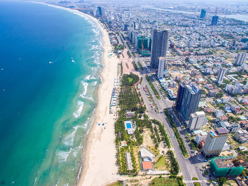 Top-7-dia-diem-du-lich-hap-dan-tai-da-nang-2024-rentalFM